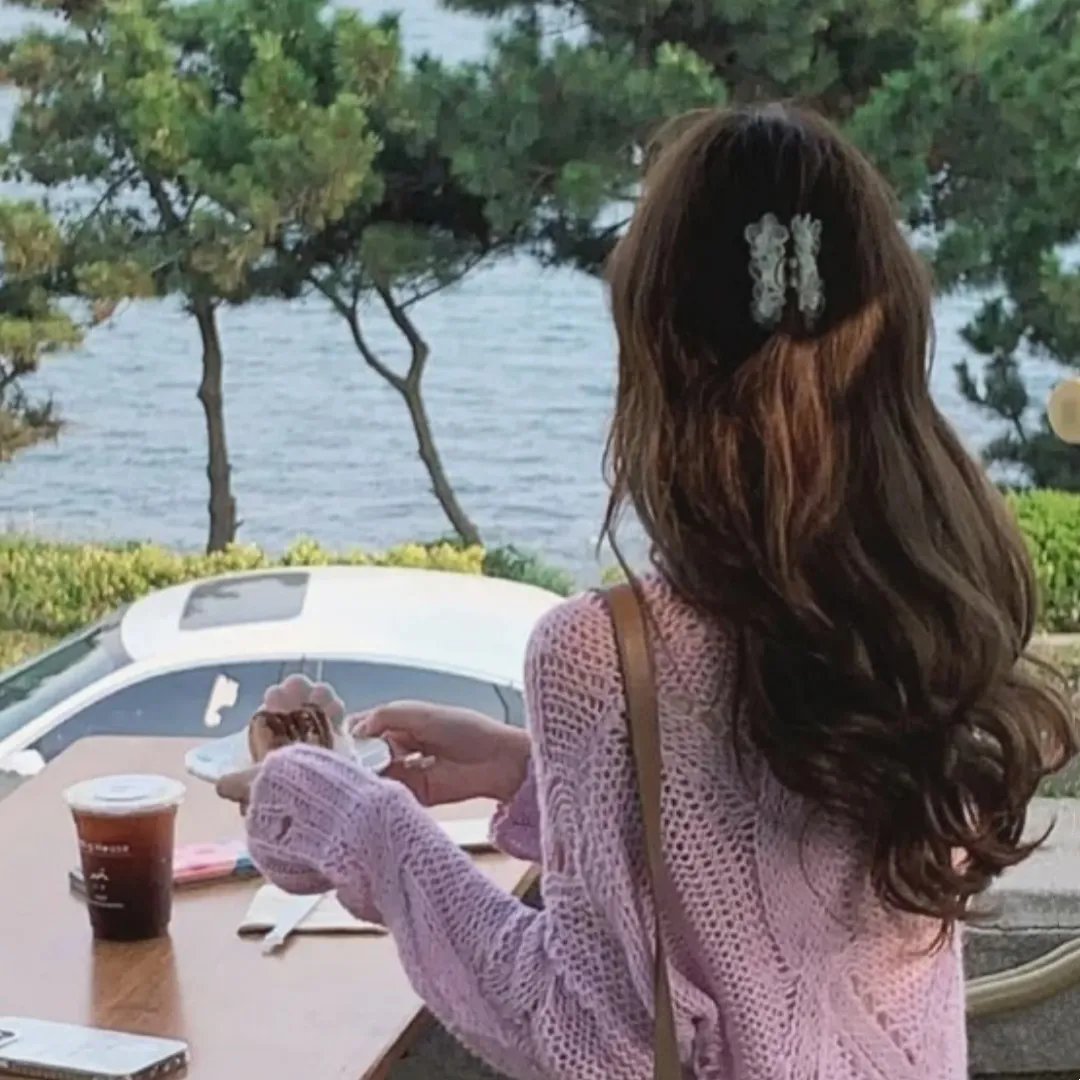 潜伏